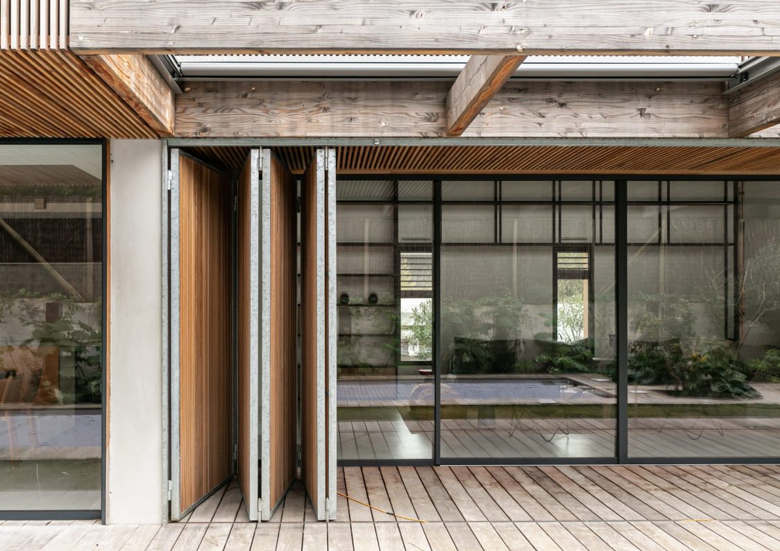 Project LAR - ADC Studio